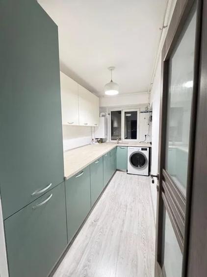 Apartament cu 2 camere decomandat, mobilat în Casa de Cultură
