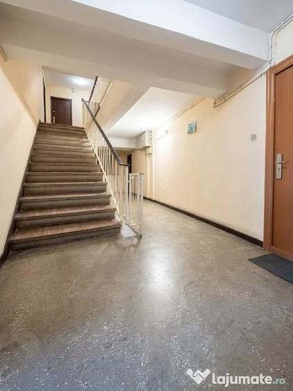 Garsonieră decomandată, mobilată în Tei