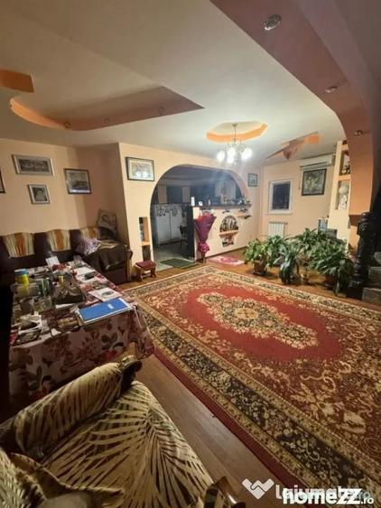 Casă cu 4 camere cu Teren 500 Mp în Rădăuți