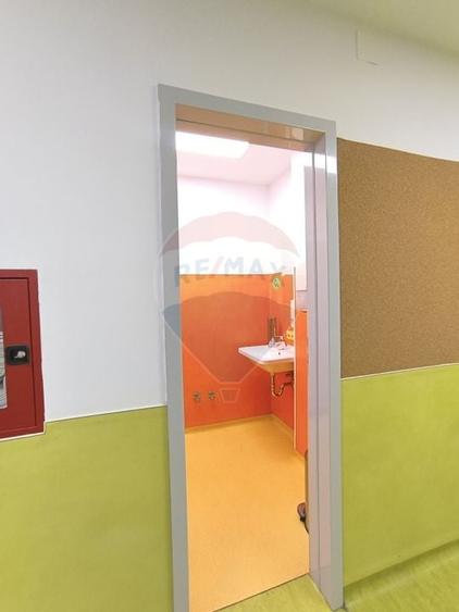 Spatiu servicii educationale de inchiriat - 23