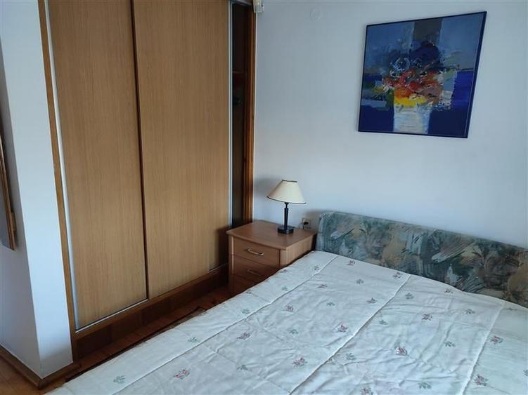 VILA 5 CAMERE, FARA CURTE, GARAJ, CENTRAL, ZONA LIVADA POSTEI - 5