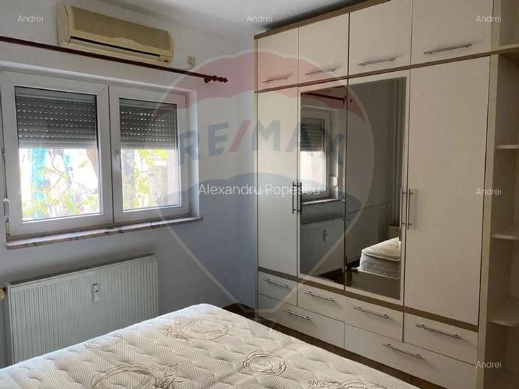 Apartament de inchiriat 4 cam in zona Stefan cel Mare