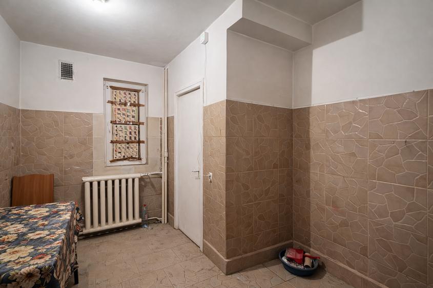 2 CAM> locatie centrala> 3 min Gara de Nord > bloc reabilitat> Mutare imediata - 3