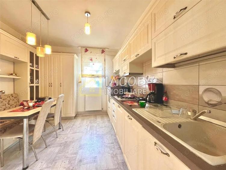 Apartament doua camere decomandate, etajul 1, strada Energiei, Bacau - 11