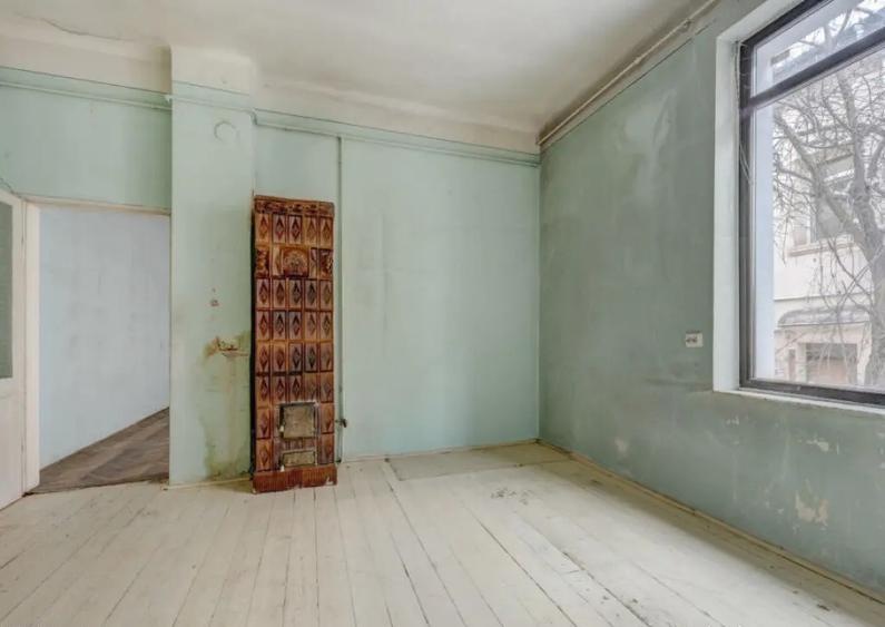 Casa 4 camere, rond Regina Maria, exterior renovat, curte - 1