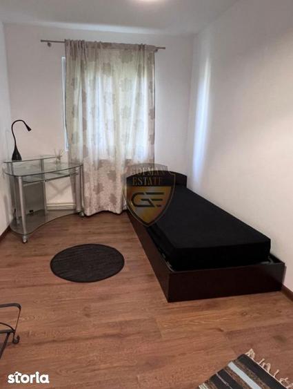 Apartament 3 camere, balcon inchis, KM 4-5, etaj 4 din 5, posibilitate - 7