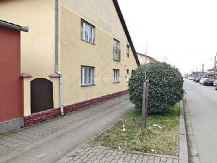 CASA solida, spatioasa (140 mpu) LA PRET DE APARTAMENT! Comision zero!