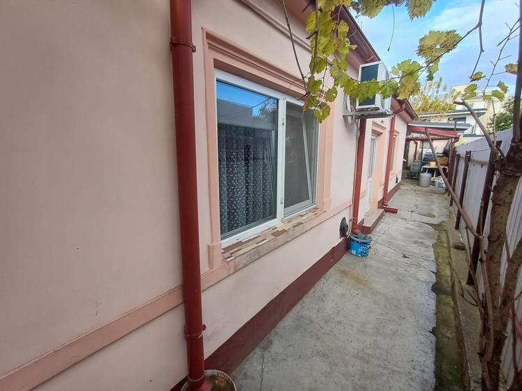 Vanzare casa 2 proprietari in curte - 1