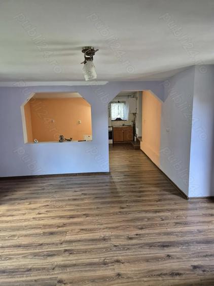 Casa de vanzare in Seaca Calimanesti la drum DN 7(E 81) - 3