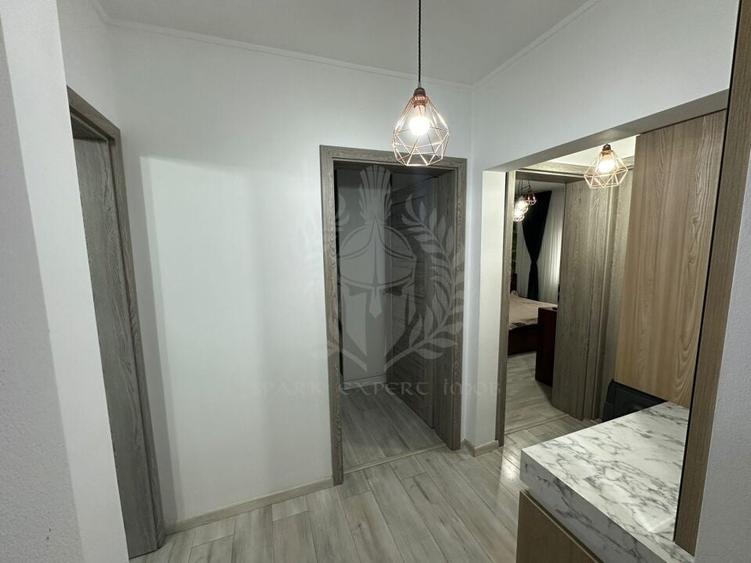 3 CAMERE //CANTACUZINO //LOC DE PARCARE//MOBILAT SI UTILAT - 8