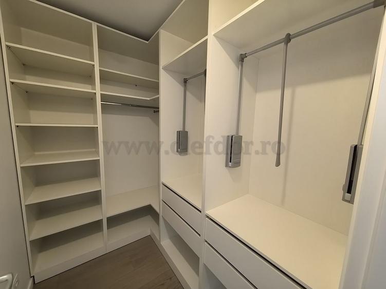 Vilă cu Piscina in Tunari - 18