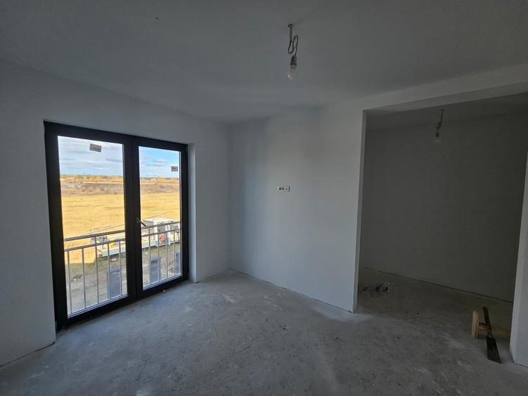 Duplex nou, P+E, 1 apartament la cheie, 1 la gri, Moșnița Veche, comision 0% - 24