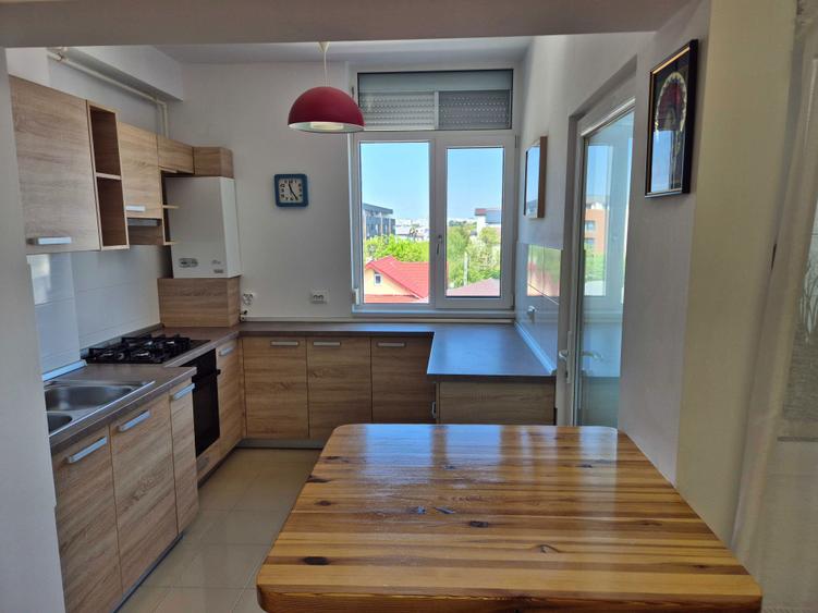 Vand apartament cu 3 camere - 2