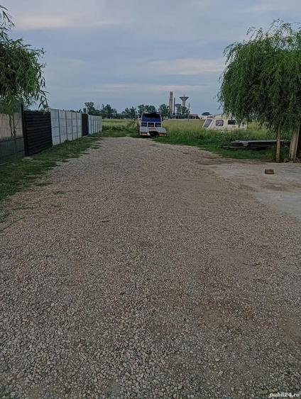 Teren intravilan de vanzare - 4