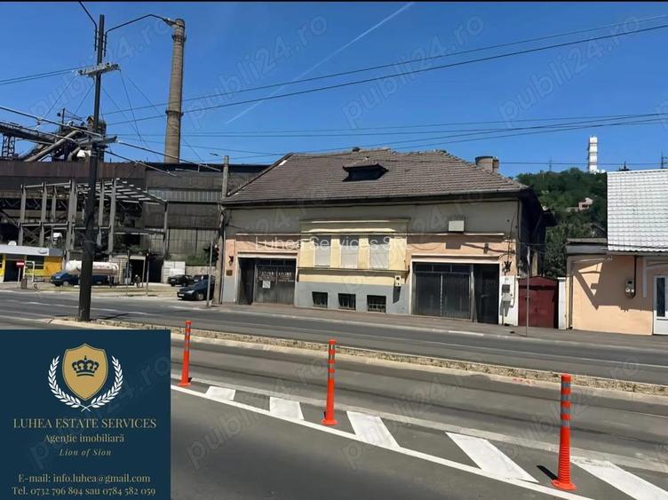 Spa?iu comercial Muncitoresc, Re?i?a Spa?iu comercial Muncitoresc, Re?i?a