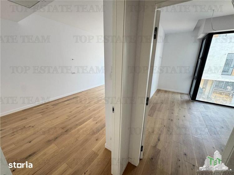 Vila de vanzare in Pipera, Nordul Bucurestiului | Curte privata, teras - 3