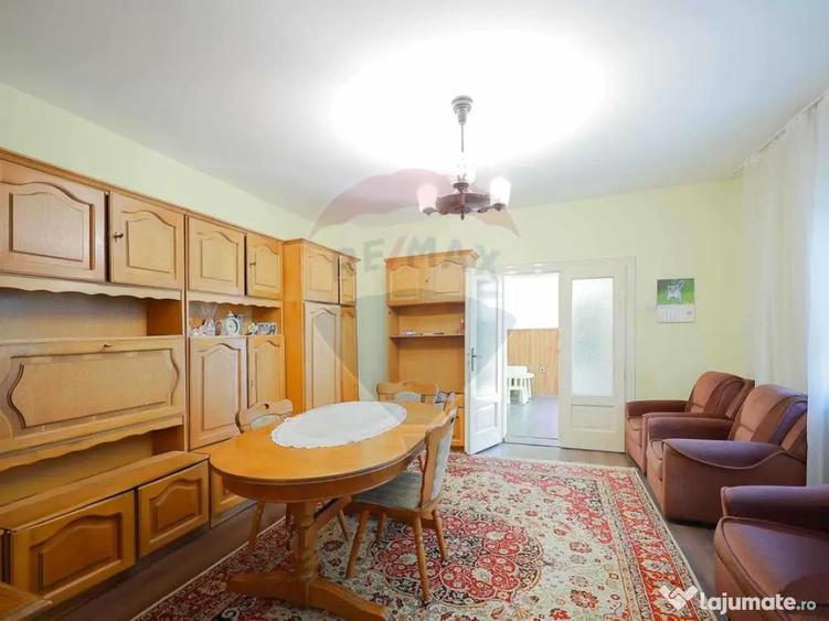 Casa cu 5 camere,489 mp teren de vanzare, in zona Io?... - 3