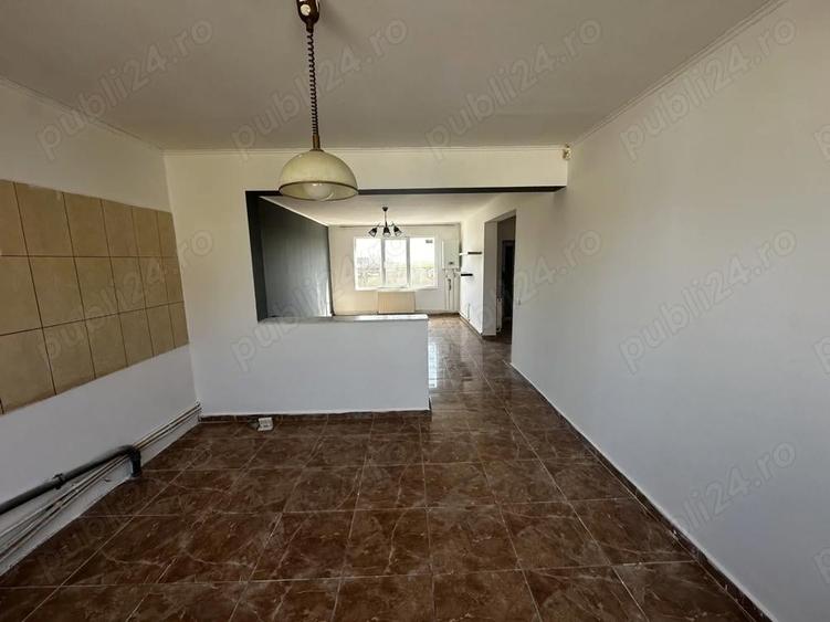 Casa de vanzare in Valu lui Traian - 2