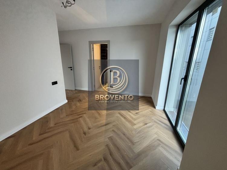 Apartament 3 camere Baneasa- Straulesti Petrom City - prima inchiriere - 3