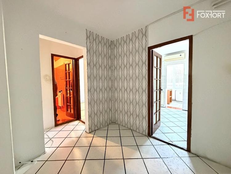 Apartament cu 2 camere decomandat, mobilat în Torontalului