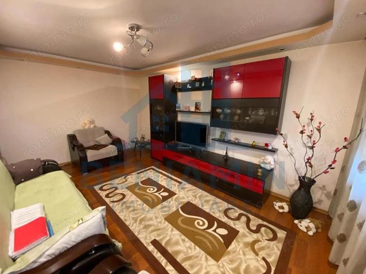 Apartament 3 camere decomandate -Casa ?tiin?ei -68mp - 10