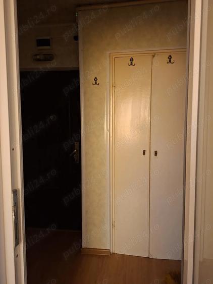 Inchiriez apartament - 3