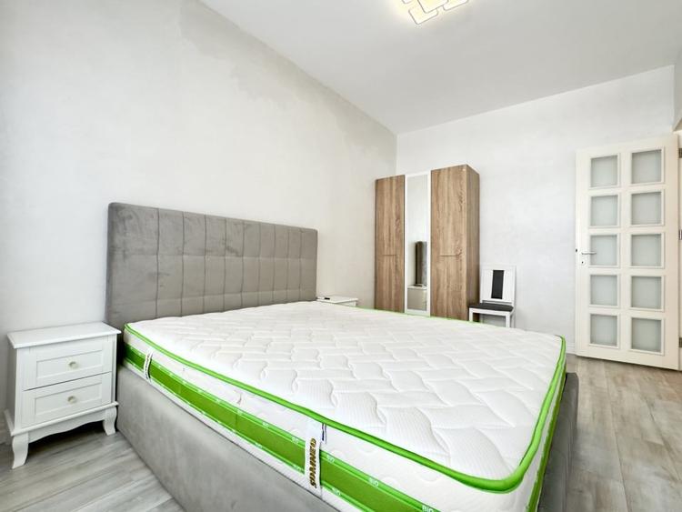APARTAMENT DECOMANDAT  2 CAMERE ROYAL TOWN COPOU spre inchiriere - 2
