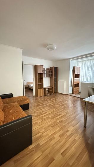 Propietar apartament 2 camere Stefan Cel Mare Spital Colentina - 1