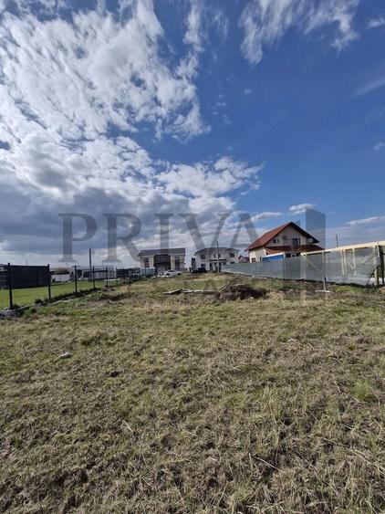 Teren intravilan, 647 mp, fs 17 ml, Mosnita Noua - 2