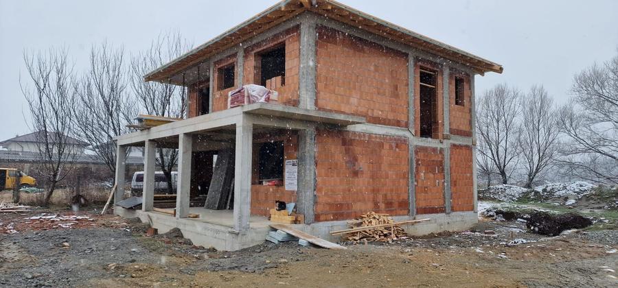 Casa individuala la rosu 146 mp utili P+1 si teren 760 mp in Turnisor - 5