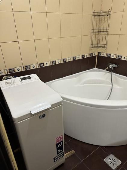 Inchiriez apart. cu doua camere, parcare, in Floresti, str.Muzeul Apei - 7