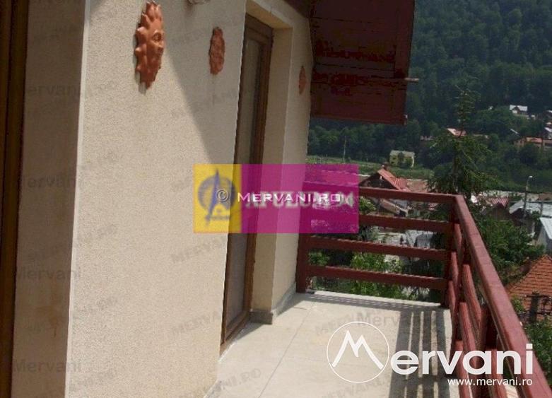 Vila de vanzare in Busteni - Zona Centrala - 6