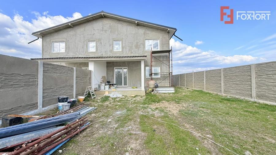 Duplex de vanzare, 4 camere cu toate utilitatile - Mosnita Noua - 1