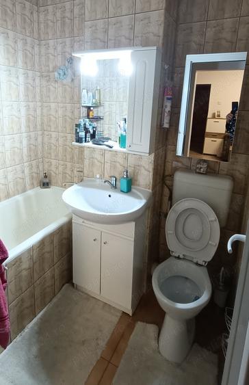 Vand apartament 3 camere - 9