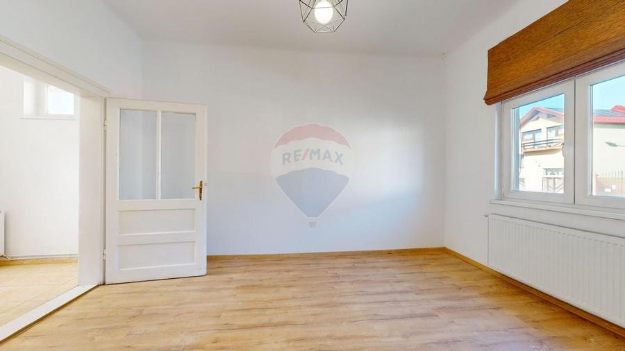 Inchiriere imobil Brasov, zona centrala, strada Aurel Vlaicu, curte - 7