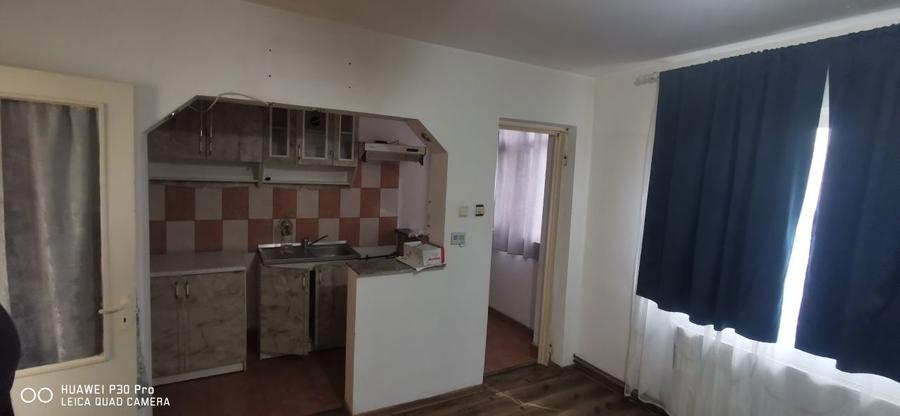 Garsoniera de vanzare in zona pod - 3