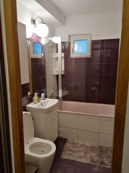 De inchiriat apartament cu 3 camere - 7