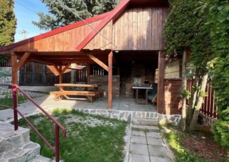 Cabana cu 4 dormitoare, foisor, ciubar, Statiunea Muntele Ba - 5