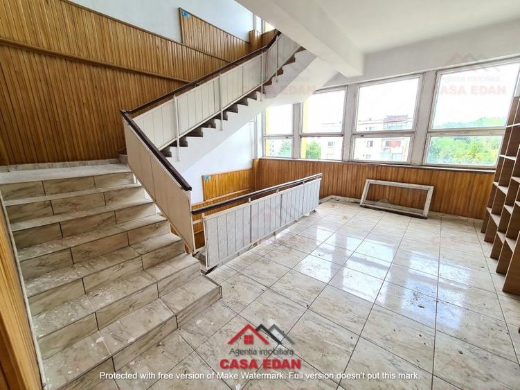 Cladire de birouri in Campina D+P+3E,4471 mp, teren 2405 mp! - 3