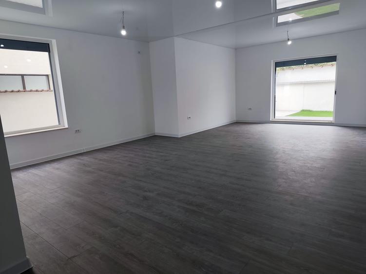 FARA COMISIOANE in Mogosoaia casa regim P+1+M gata finisata utilitati curent 380 - 17