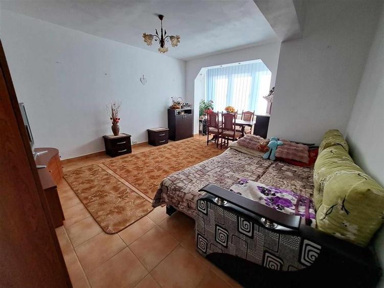 RECO Apartament ultracentral Salonta - 8