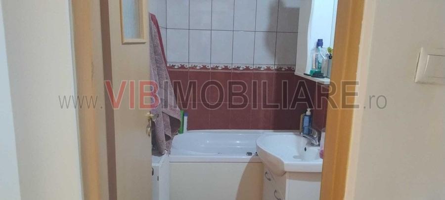 Apartament 4 camere decomandat , aproape de Shopping Mall - 8