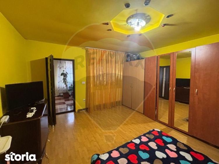 Casa spa?ioasa cu garaj - Mogo?oaia, foarte aproape de Podul Mogo?oaia - 13