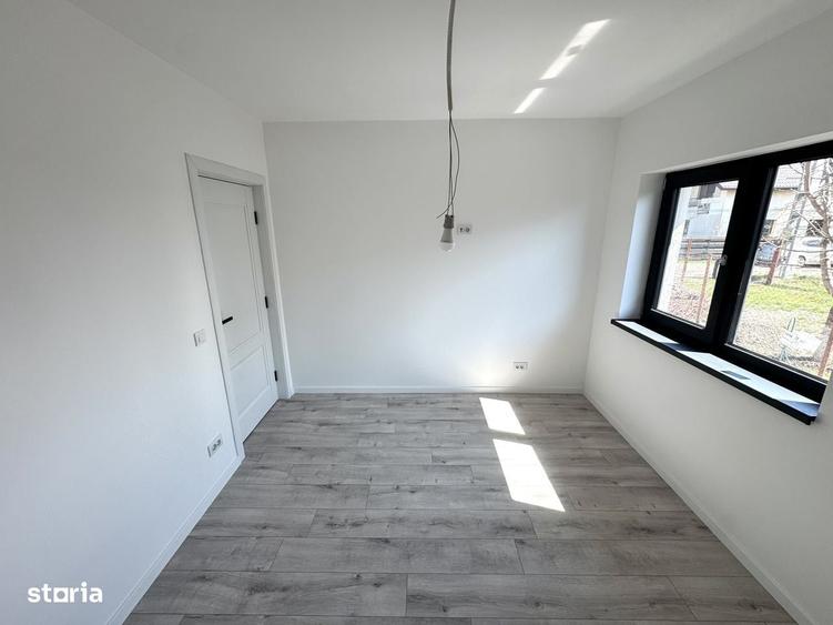 Casă cu 4 camere în Valea Ursului