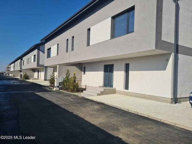 Teren intravilan de vanzare, 553mp, Otopeni - 3