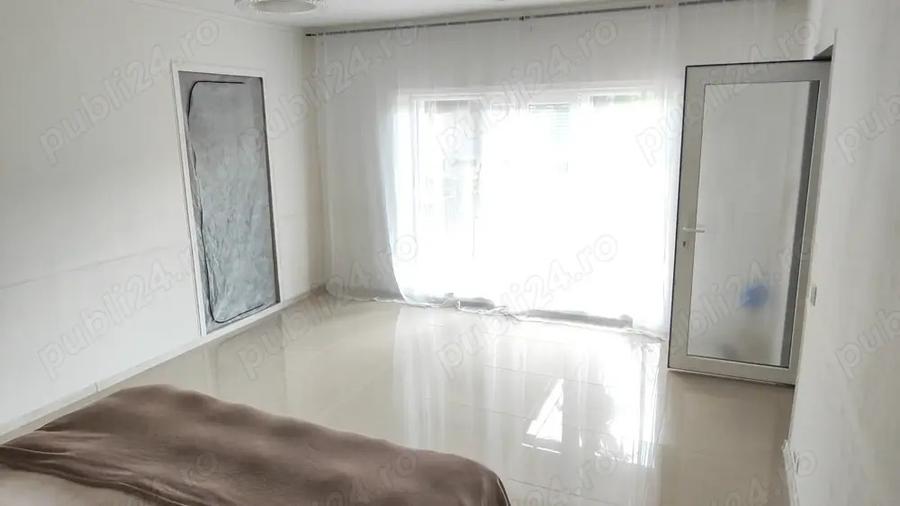 Casa langa oras la 10 minute - 3