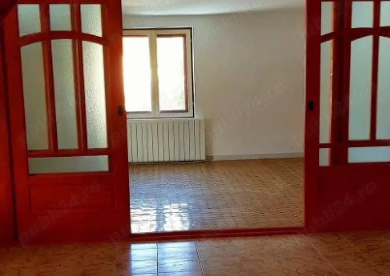 2 Vile la pret de una in statiunea Breaza, Prahova - 8