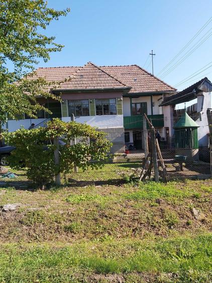 Elado emeletes haz Harmas faluban, Csokfalvan, Maros megyeben / Casa de vanzare in Trei Sate, Cioc, judetul Mures - 4