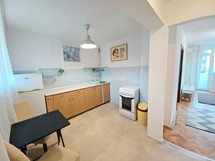 Chirie, apartament 2 camere, ultracentral, Oradea Chirie, apartament 2 camere, ultracentral, Oradea