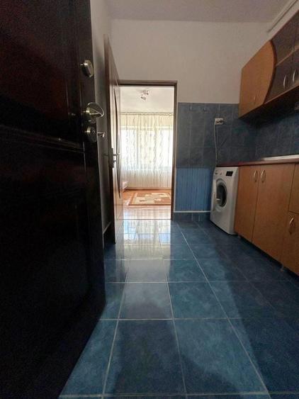 Garsoniera renovata, costuri mici- zona HAN - 9